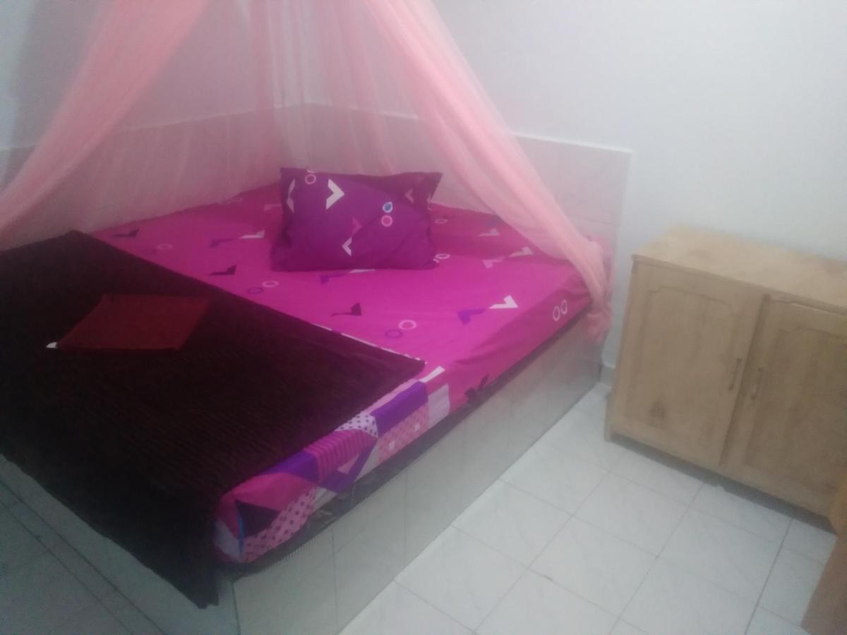 Hotel Umiyuki Jungle Tour Only Treking With As Bukit Lawang Exterior foto